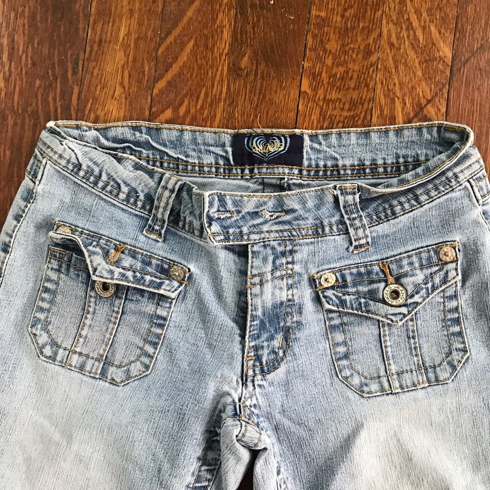 Capris - Picture 2 of 4